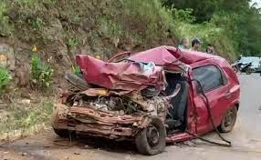 Idoso morre em acidente envolvendo carro e caminhão da prefeitura de Palmitinho na ERS-528