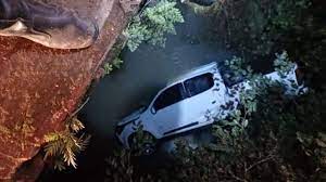 Homem morre após veículo cair de ponte e ficar submerso no RS