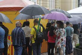 Defesa Civil alerta para possibilidade de tempestade até quinta-feira em Porto Alegre