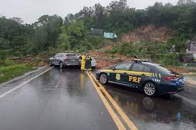 Chuva causa bloqueios em rodovias do Rio Grande do Sul