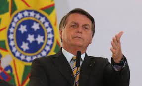 Ao repudiar conflitos, Bolsonaro destaca que Hamas parabenizou Lula após eleições