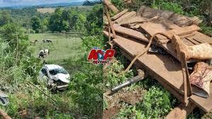 Três feridos em acidente envolvendo carro e carroça na BR-468, em Tiradentes do Sul